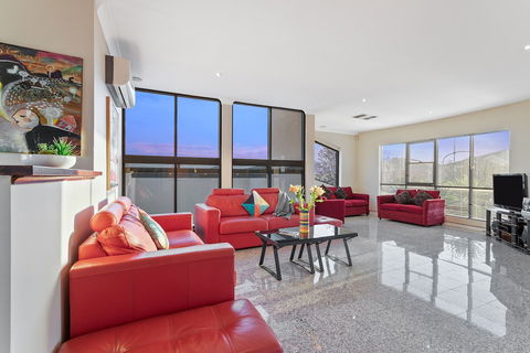Villa De Marseilles - Melbourne - Accommodation Port Macquarie 5