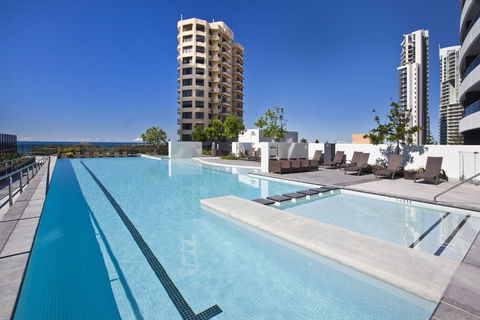 Oracle Broadbeach Apartments - Accommodation Port Macquarie 5