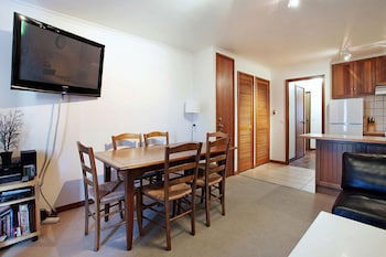 Lawlers 20 - Accommodation Port Macquarie 1