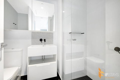 IFSuites (IFSTAYS) Light House Apartment - Accommodation Port Macquarie 2