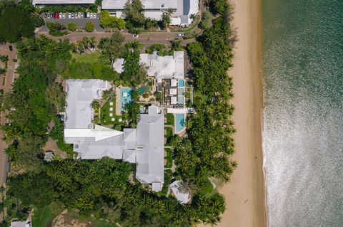 Poolside Apt In Alamanda Beachfront Resort 41 - Accommodation Port Macquarie 0