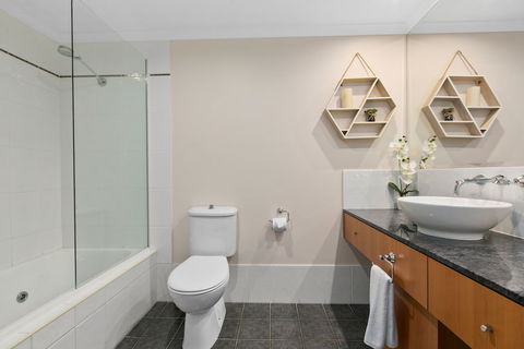 Poolside Apt In Alamanda Beachfront Resort 41 - Accommodation Port Macquarie 6