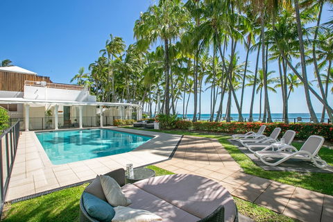 Poolside Apt In Alamanda Beachfront Resort 41 - Accommodation Port Macquarie 2