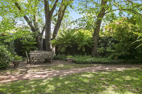 Boutique Stays - Frankie's Place - Accommodation Port Macquarie 6