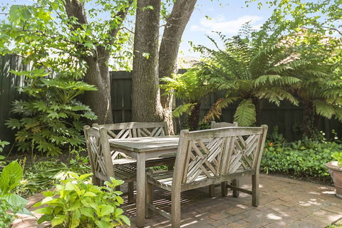 Boutique Stays - Frankie's Place - Accommodation Port Macquarie 2