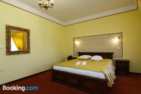 Mole Creek Lodge - Accommodation Port Macquarie 0