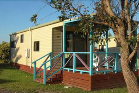 Lanis On The Beach - Old Bar - Accommodation Port Macquarie 3