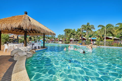 Cairns Coconut Holiday Resort - Accommodation Port Macquarie 5