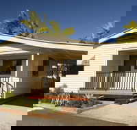Brisbane Holiday Village - Accommodation Port Macquarie