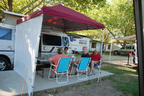 Beechworth Lake Sambell Caravan Park - Accommodation Port Macquarie 2