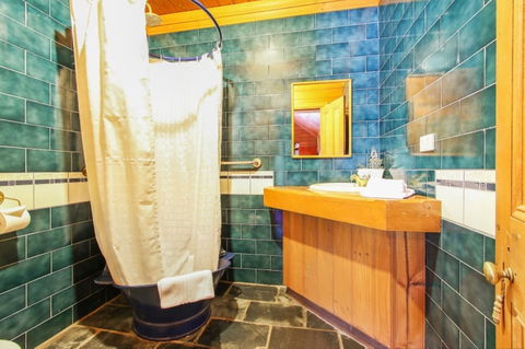 The Priory Beechworth - Accommodation Port Macquarie 6