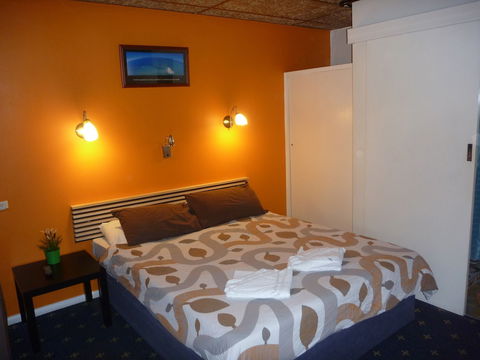 Adelaide Travellers Inn - Hostel - Accommodation Port Macquarie 4