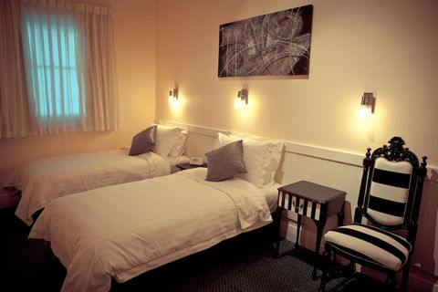 Bayview Apartments - Accommodation Port Macquarie 1