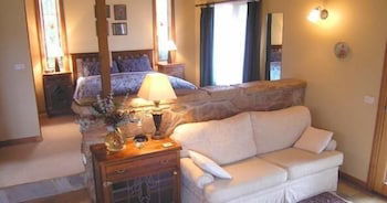 Wombat Hills Cottages - Accommodation Port Macquarie 5