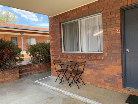 Peter Allen Motor Inn - Accommodation Port Macquarie 0