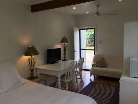 Mango Hill Farm - Accommodation Port Macquarie 0