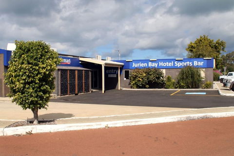Jurien Bay Hotel - Accommodation Port Macquarie 1