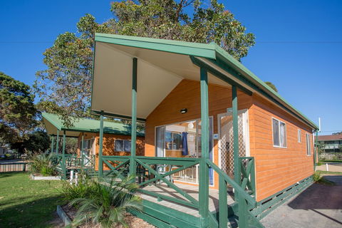 BIG4 Moruya Heads Easts Dolphin Beach Holiday Park - Accommodation Port Macquarie 0