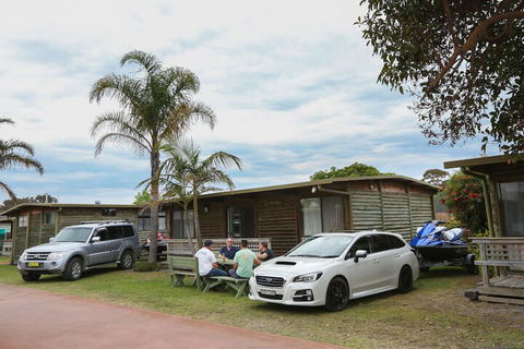 Lazy Acre Log Cabins - Accommodation Port Macquarie 5
