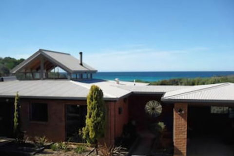 Sandpiper Ocean Cottages - Accommodation Port Macquarie 1