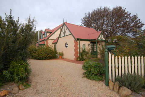 The Dove Cote - Accommodation Port Macquarie 6