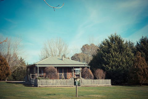 Sanctuary Park Cottages - Accommodation Port Macquarie 1