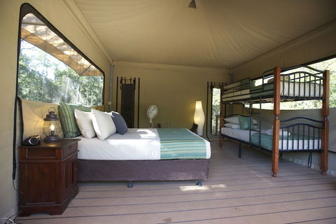Cygnet Bay Pearls - Accommodation Port Macquarie 5
