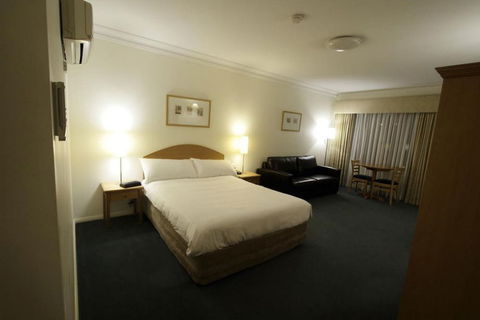 Carlyle Suites & Apartments - Accommodation Port Macquarie 7