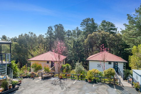 Cloverhill Hepburn Springs - Accommodation Port Macquarie 0