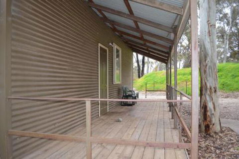 Bendigo Bush Cabins - Accommodation Port Macquarie 6