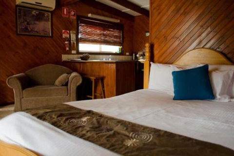 Bendigo Bush Cabins - Accommodation Port Macquarie 0