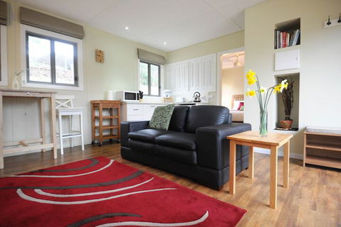 Gisborne Peak Winery Cottages - Accommodation Port Macquarie 7