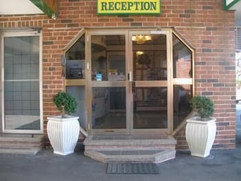 Mount Kuring-gai Motel - Accommodation Port Macquarie 2