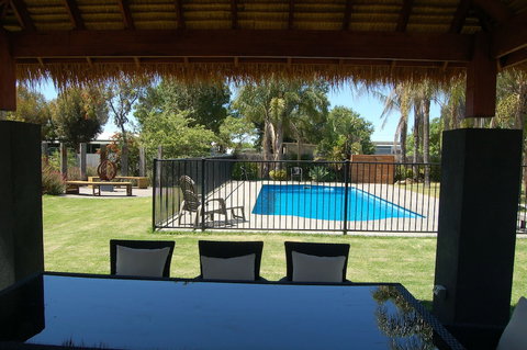 Federation Motel Resort - Accommodation Port Macquarie 1