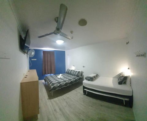 Yamba Central - Accommodation Port Macquarie 3