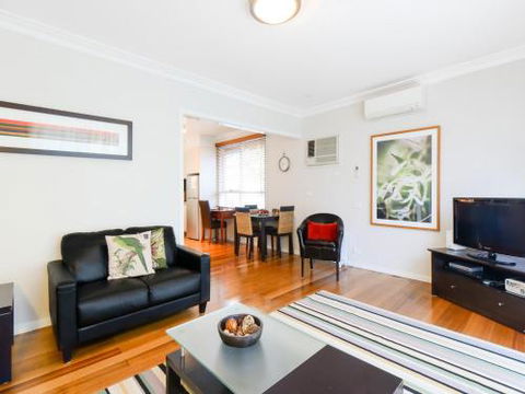 BOUTIQUE STAYS Sandyside Sandringham Villa Units - Accommodation Port Macquarie 5
