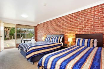 Lake Macquarie Motor Inn - Accommodation Port Macquarie 1