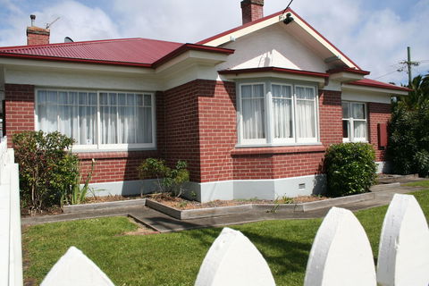 Moonah Central Apartments - Accommodation Port Macquarie 0