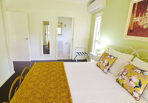 Apple Tree Cottage & Studio - Accommodation Port Macquarie 1