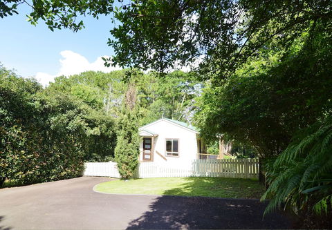 Apple Tree Cottage & Studio - Accommodation Port Macquarie 0