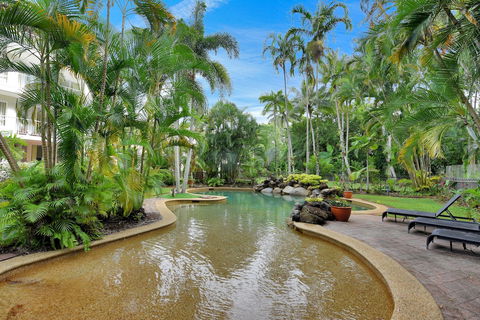 Golden Sands Beachfront Apartment Resort - Accommodation Port Macquarie 2