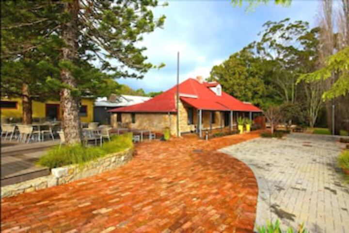 Mahogany Creek WA Accommodation Port Macquarie