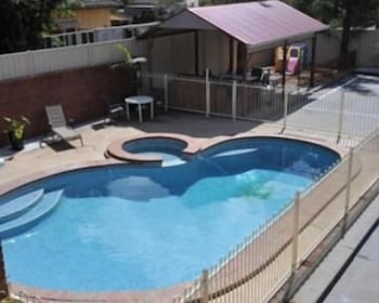 Courtyard Motor Inn - Accommodation Port Macquarie 1