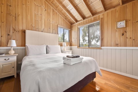 Hazelcreek Cottages - Accommodation Port Macquarie 3