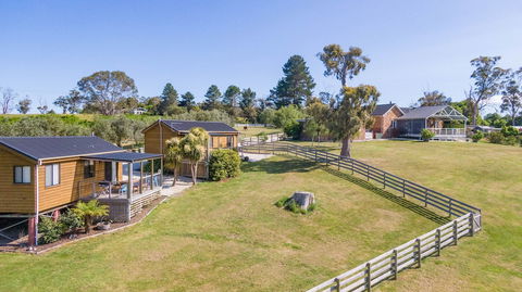 Hazelcreek Cottages - Accommodation Port Macquarie 1