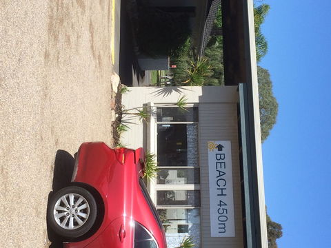 Hanging Rock Family Motel - Accommodation Port Macquarie 1