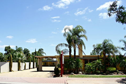 Renmark Motor Inn Motel - Accommodation Port Macquarie 0