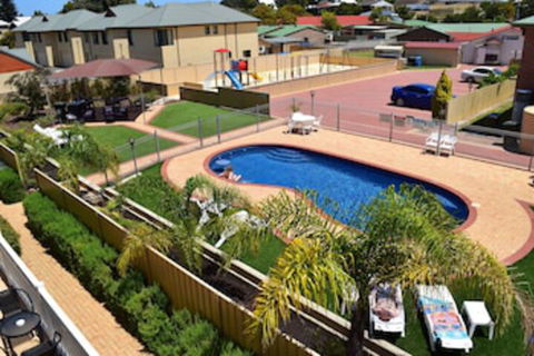 The Jetty Resort - Accommodation Port Macquarie 0