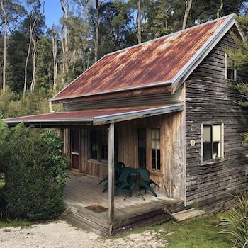 Corinna TAS Accommodation Port Macquarie