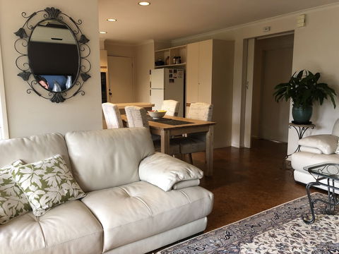 Countryside Connections Spa Cottage - Accommodation Port Macquarie 1